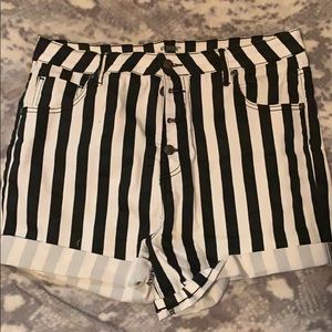 Beetlejuice shorts